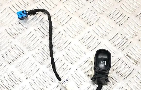 Mercedes-Benz C W203 Quarter vent window switch A2038200210 130203FQ04