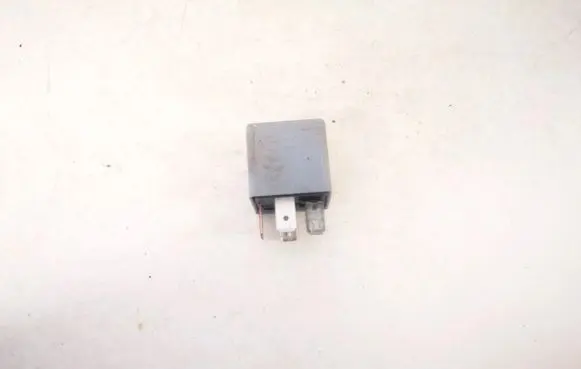 Seat Alhambra (Mk1) Other relay 1j0927841 v23134-a52-x400