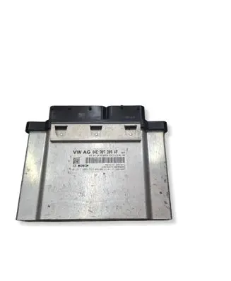Volkswagen Golf VII Engine control unit/module 04E907309AF 0261S09531