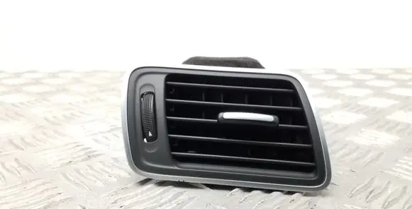 Volkswagen PASSAT B7 Dashboard side air vent grill/cover trim 3AC819702A