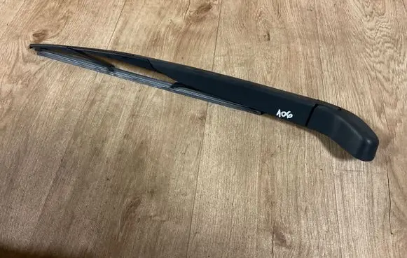 Ford Focus Rear wiper blade arm 4N51T04178A 30784289