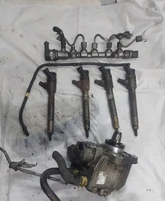 Honda CR-V Fuel injection system set 0445110532 0445010575