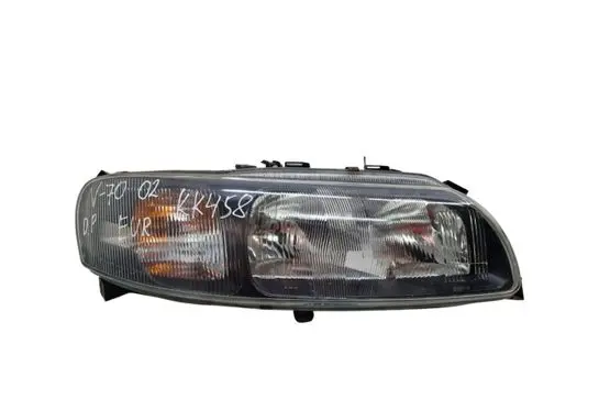 Volvo V70 Headlight/headlamp
