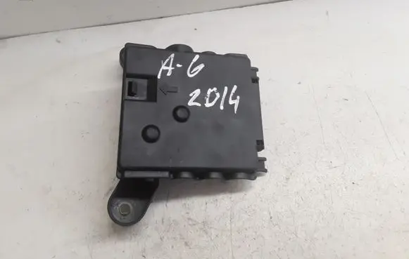 Audi A6 S6 C7 4G Fuse box cover K94G5170