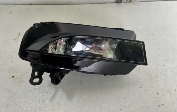Audi A5 8T 8F Front fog light 1NE010832021
