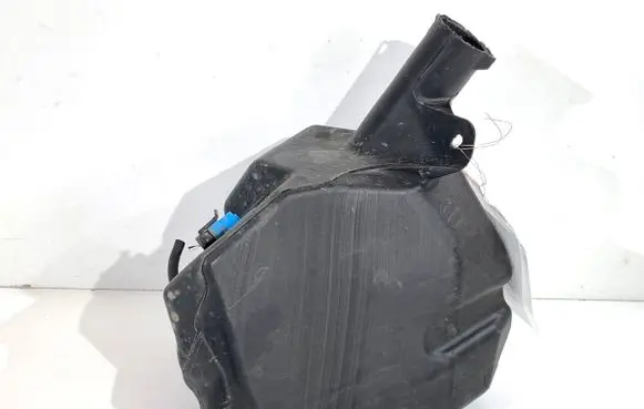 Tesla Model Y Windshield washer fluid reservoir/tank 162181000C