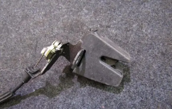 Volkswagen Caddy Tailgate/trunk/boot lock/catch/latch