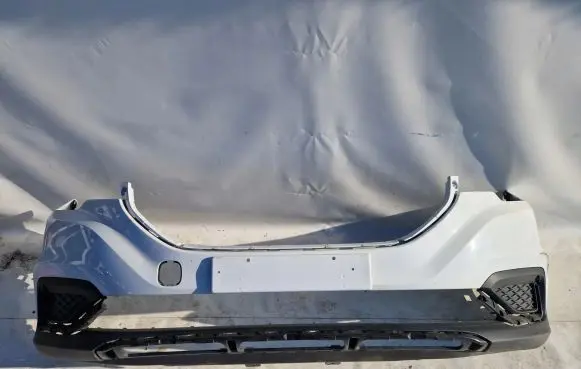 MG ZS Front bumper P10336751