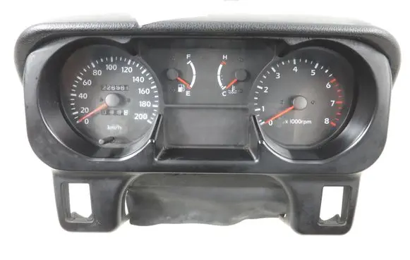 Hyundai Galloper Speedometer (instrument cluster) 