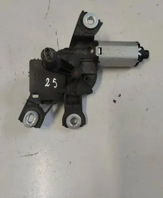 Volkswagen PASSAT B7 Rear window wiper motor 3C9955711A 53032812 243154862