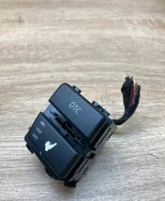 BMW 5 E60 E61 Seat heating switch 9159052