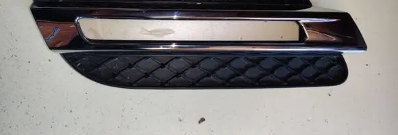 Mercedes-Benz ML W166 Front fog light trim/grill A1668200756