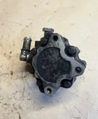 Audi A6 S6 C5 4B Power steering pump 4B0145155R 7691955267