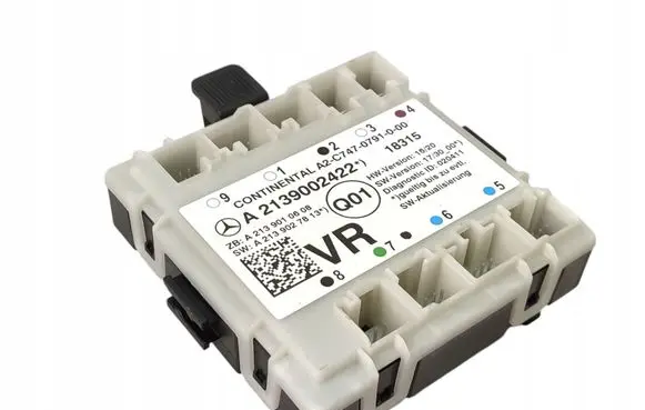Mercedes-Benz E W213 Door control unit/module 2139002422