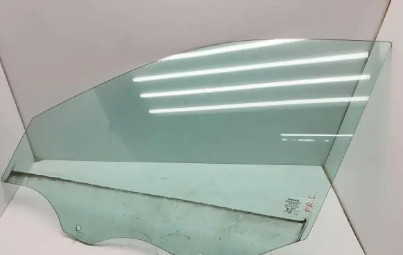 Volvo XC90 Front door window glass four-door 43R001106 E000186 DOT57M53AS2