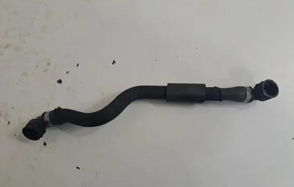 BMW 5 G30 G31 Engine coolant pipe/hose 8375796 8571595