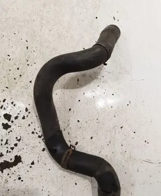 Audi A3 S3 8P Engine coolant pipe/hose