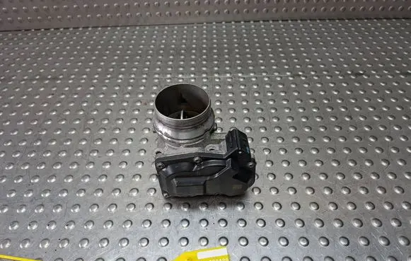 KIA Sorento Throttle body valve S27730420 351002F610