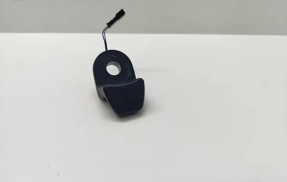 BMW 5 E60 E61 Tailgate glass/window release handle 9200673 59845510