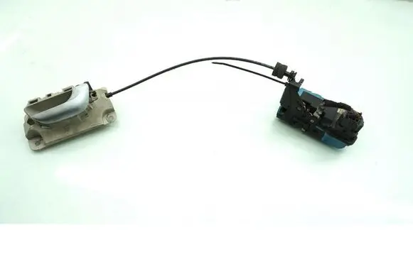 Volvo S80 Front door lock 30699748