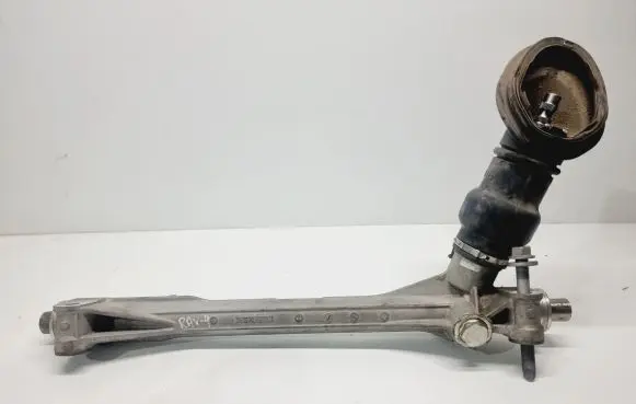 Toyota RAV 4 (XA40) Steering rack 4551048050