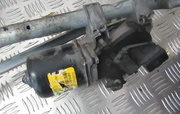 Citroen C3 Wiper motor