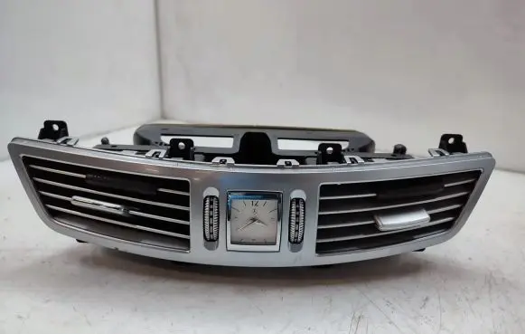 Mercedes-Benz S W221 Dash center air vent grill A2218300954