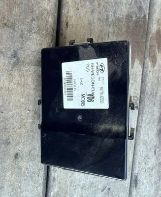 Hyundai i40 Parking PDC control unit/module 957703Z050
