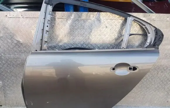 Jaguar XF Rear door
