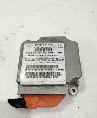 Renault Espace III Airbag control unit/module 6025313596F