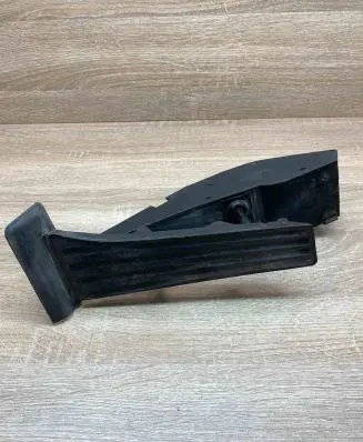 BMW X5 E53 Accelerator throttle pedal 6762481 259160