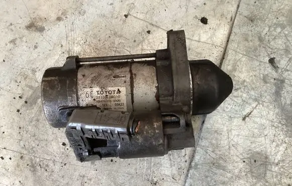 Toyota Avensis T250 Starter motor 281000R010 MS4280004920