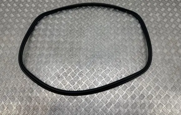 Tesla Model 3 Trunk rubber seal (body)