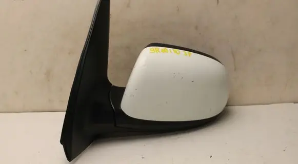 Hyundai i10 Front door electric wing mirror