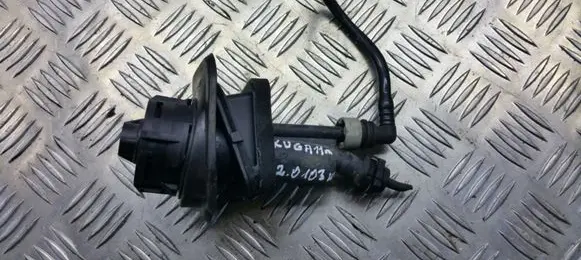 Clutch master cylinder