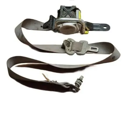 Nissan X-Trail T30 Front seatbelt 0430094