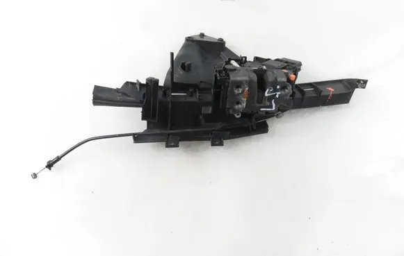 Ford Focus C-MAX Front door lock 3M5AR21813ER