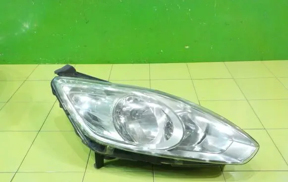 Ford Grand C-MAX Headlight/headlamp AM5113W029BF