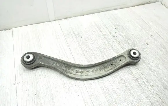 Mercedes-Benz C W204 Rear control arm 20407