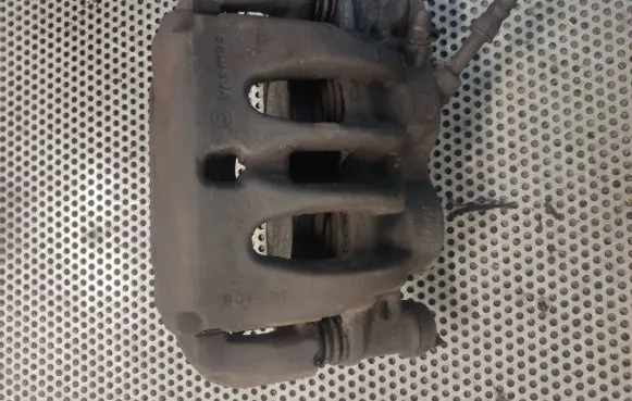 Mercedes-Benz Sprinter W906 Front brake caliper 928906