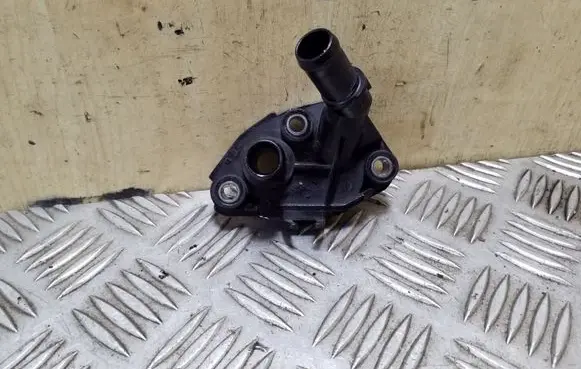 Nissan Qashqai Engine coolant pipe/hose 8200423361A