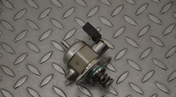 Fuel injection high pressure pump
