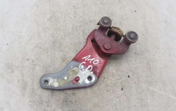 Toyota Previa (XR30, XR40) II Rear door upper hinge NOCODE