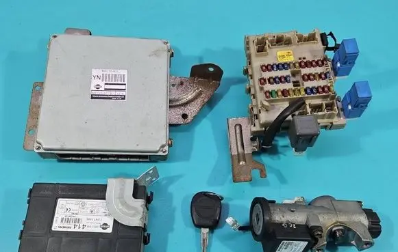 Nissan Almera N16 Engine control unit/module ECU MEC20601 IMPRK1567580