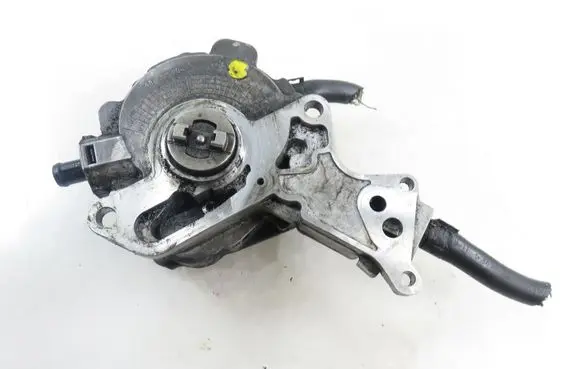 Audi A4 S4 B6 8E 8H Vacuum pump 561005310 724807170