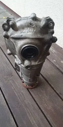Front differential