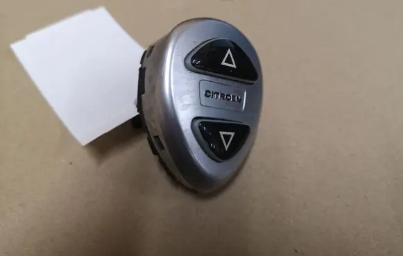 Citroen C5 Suspension ride height/mode switch 9633261277 9627701677