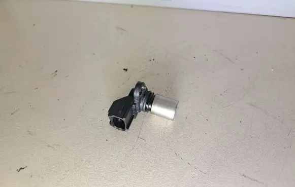 Toyota RAV 4 (XA30) Camshaft position sensor 9091905029 0296000740 3J30