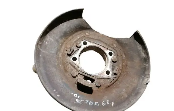 Volvo XC70 Rear wheel hub 9200624