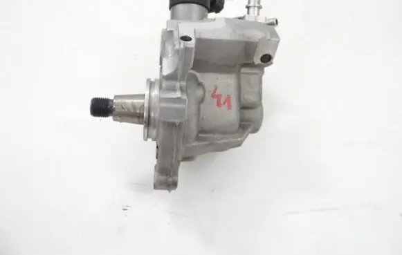 Ford Focus C-MAX Fuel injection high pressure pump 9811347280